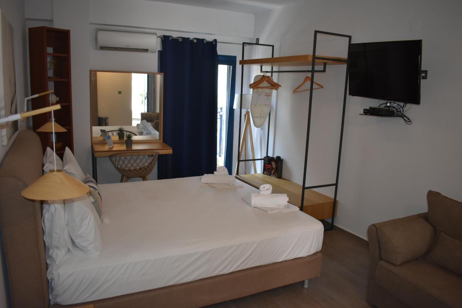 Apartment Christina & Parga